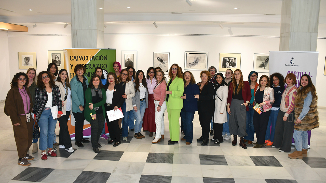 La Junta destaca que asociaciones de mujeres empresarias como AGEMA, en Guadalajara, impulsen la capacitación digital 2 La Junta destaca que asociaciones de mujeres empresarias como AGEMA, en Guadalajara, impulsen la capacitación digital