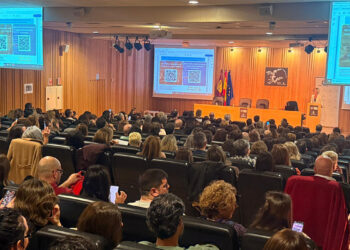La Junta promueve la coordinación institucional para mejorar la protección de menores ante situaciones de riesgo