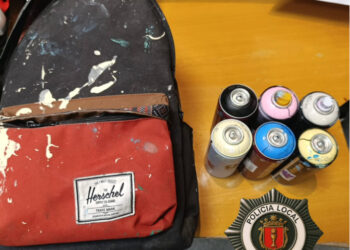 La Policía Local de Cuenca frustra un grafiti en la calle Juan Correcher tras la huida de un joven