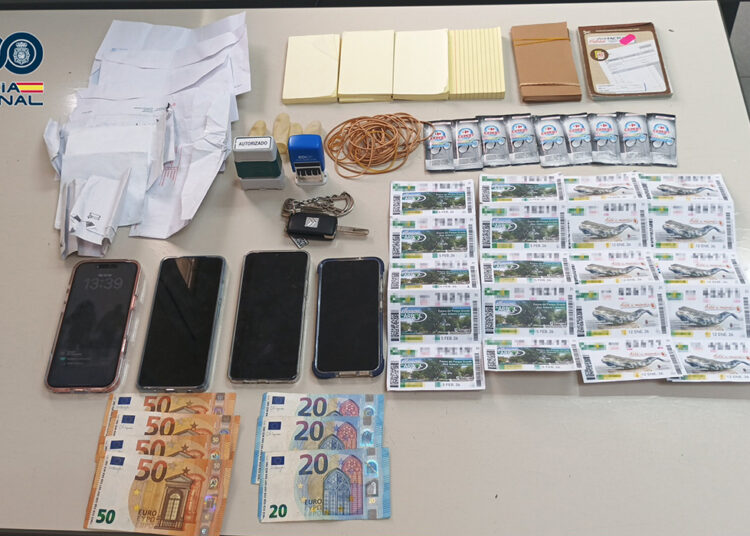 La Policía Nacional detiene en Guadalajara los autores de un delito de estafa mediante el método del “tocomocho”