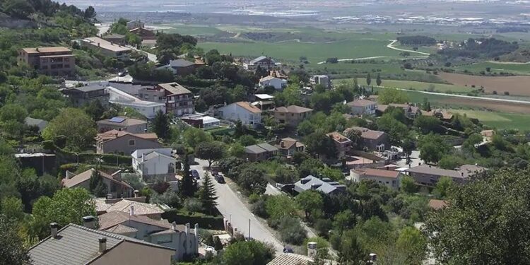 La Policía Nacional localiza un proyectil de la Guerra Civil junto a la urbanización 'El Clavín' de Guadalajara