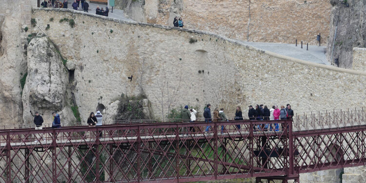 La hostelería de Cuenca fía su Semana Santa a los días festivos y advierte del impacto de los pisos turísticos