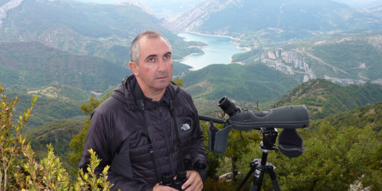 La importancia de los buitres en la salud del ecosistema llega a las charlas de la RACAL 1 La importancia de los buitres en la salud del ecosistema llega a las charlas de la RACAL