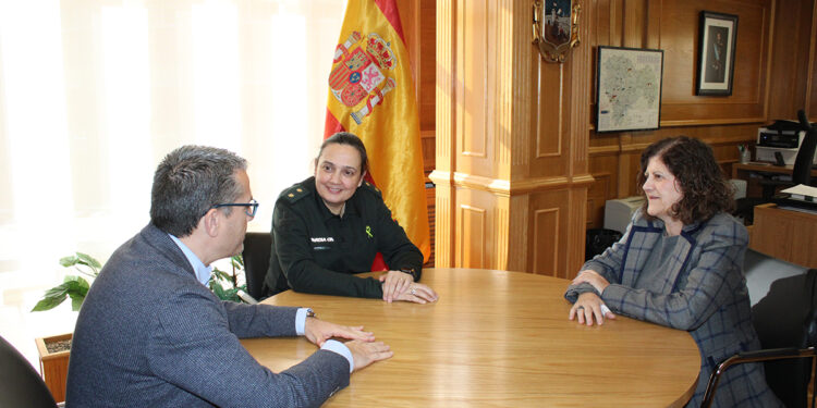 La presidenta de CEOE-Cepyme Guadalajara mantiene su primera reunión con la nueva teniente coronel de la Guardia Civil