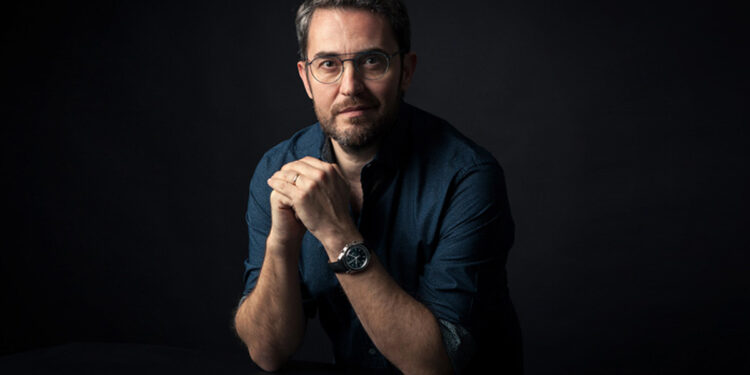 Máximo Huerta estará en Aguirre el 8 de abril para presentar su último libro ‘Mamá está dormida’