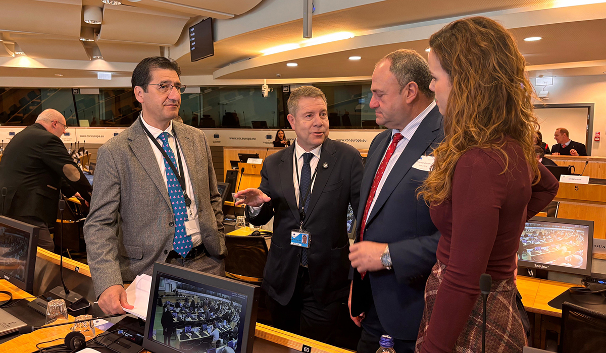 Page rechaza el modelo de la PAC que propone Bruselas, argumentando que la agricultura de los 27 “no puede ser víctima de la crisis de seguridad" 2 Page rechaza el modelo de la PAC que propone Bruselas, argumentando que la agricultura de los 27 “no puede ser víctima de la crisis de seguridad