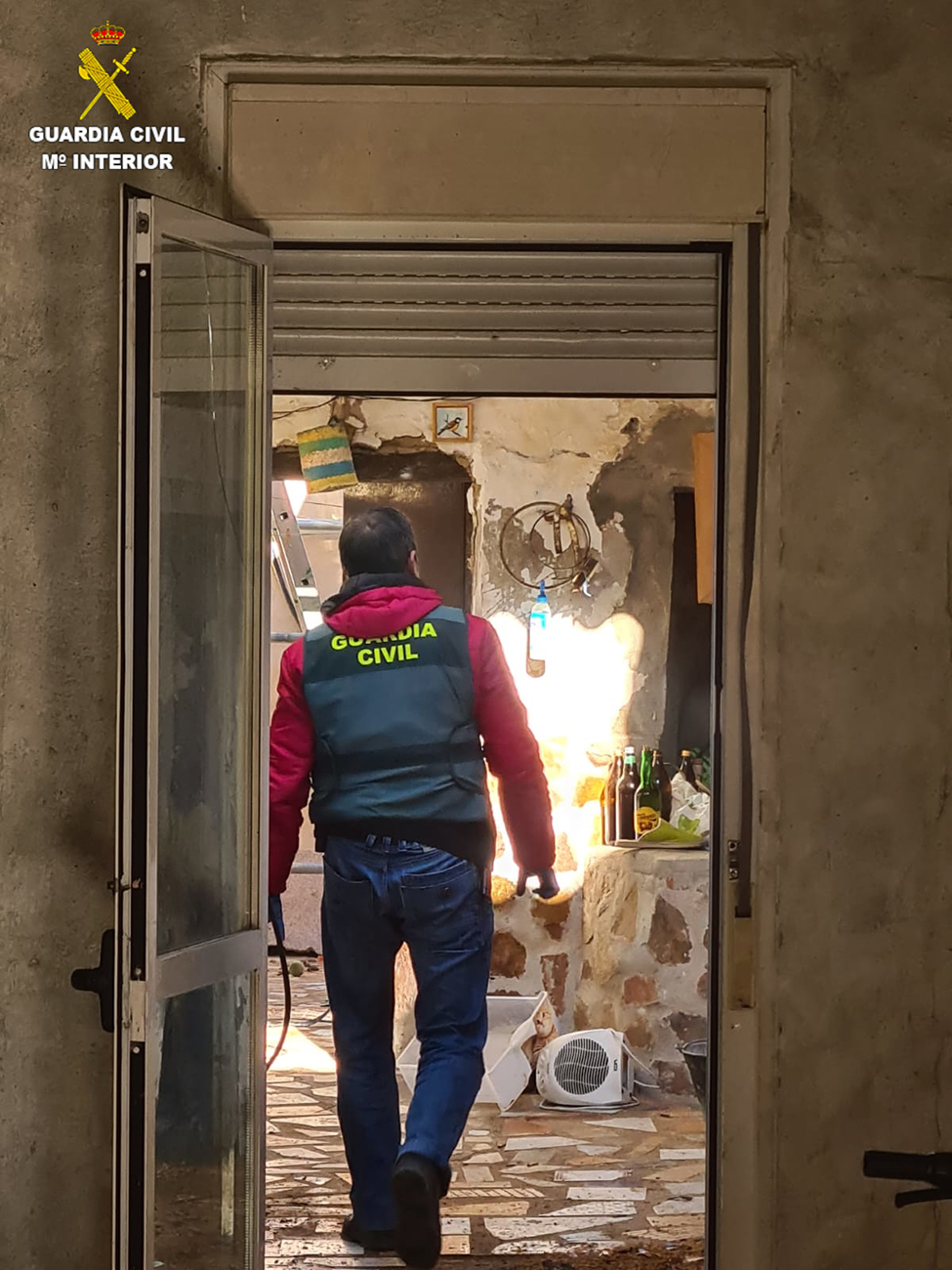 Patinetes y perros para no levantar sospechas: cae una red de robos rurales en Las Pedroñeras y Las Mesas 2 Patinetes y perros para no levantar sospechas cae una red de robos rurales en Las Pedroñeras y Las Mesas