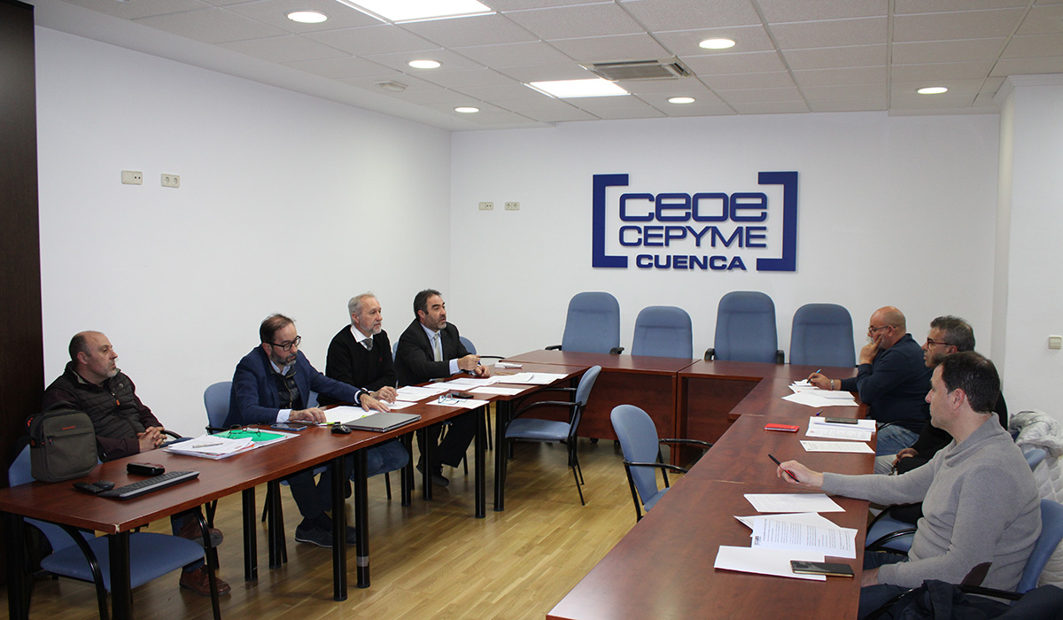 Primera reunión de la mesa para pactar el convenio provincial de Industrias Agroalimentarias de Cuenca 2 Primera reunión de la mesa para pactar el convenio provincial de Industrias Agroalimentarias de Cuenca