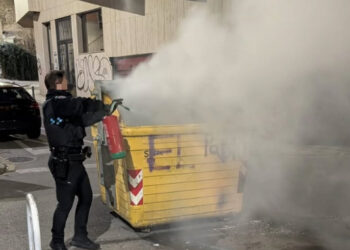 Un nuevo episodio de vandalismo nocturno reaviva la preocupación por los contenedores incendiados en Cuenca