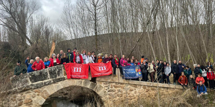 Valeria da el pistoletazo del III Circuito de Senderismo Diputacion Cuenca 2026 con la inauguracion del sendero PR Cu 52 De puente a puente 1