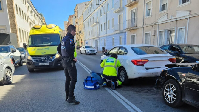 Varios heridos al hospital tras una colisión múltiple en la avenida República Argentina de Cuenca