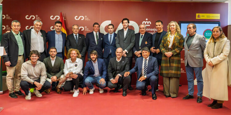 Villar de Olalla y Cabanillas del Campo estrenan el programa escolar que acerca el golf a los jóvenes