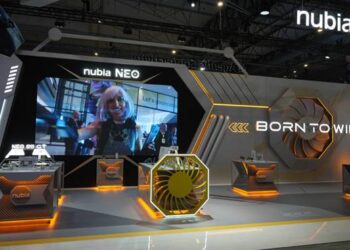 ZTE lanza en el MWC26 la serie nubia Neo 5, el único smartphone de gama media con gatillos laterales y ventilador incorporado