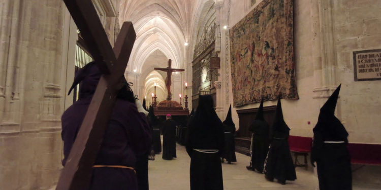 Galería de imágenes. La Vera Cruz, Procesión Penitencial y la Luna Gibosa