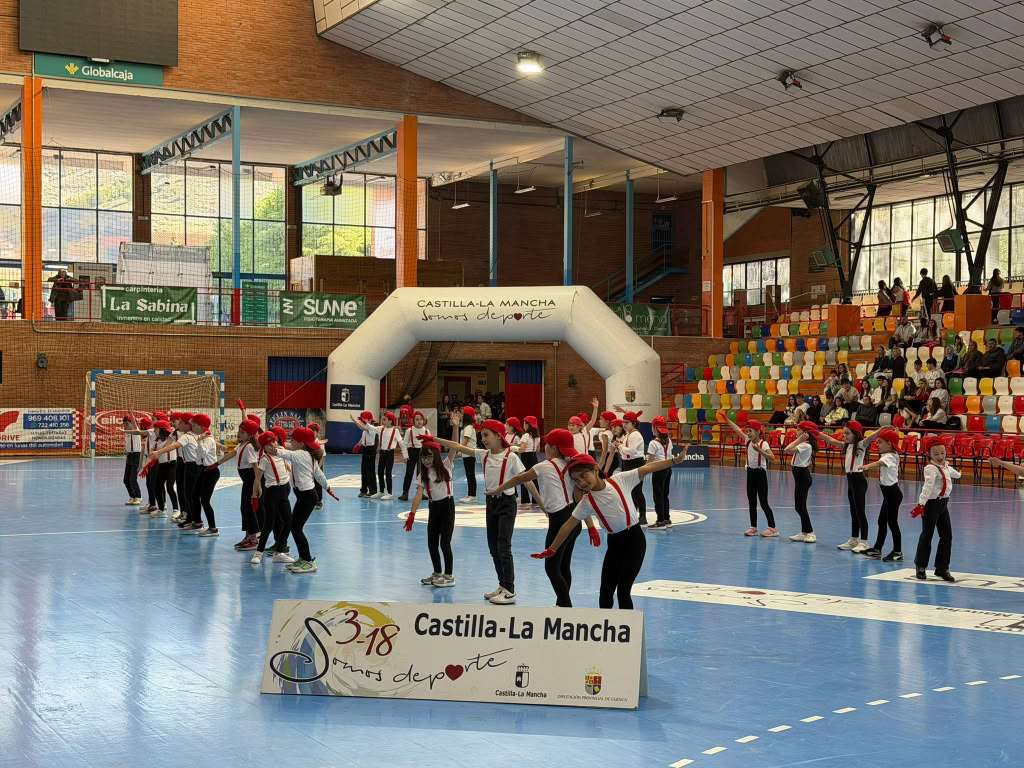 Cerca de 900 escolares de 20 centros educativos de Cuenca participan en la XIV Gimnastrada Escolar del programa Somos Deporte 3-18