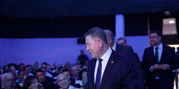 Page avanza la publicación, en mayo, del borrador de la nueva Ley del Deporte de la región, que será “la primera que desarrolle la ley nacional”