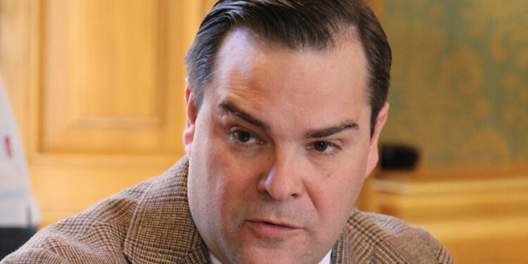 Agustín Segarra pedirá licitar de forma urgente el Plan de Control de Plagas para evitar normalizar la existencia de roedores por las calles de Cuenca