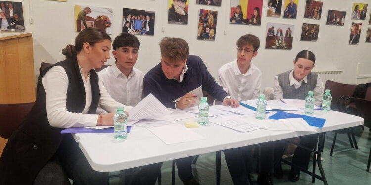 Concluye en Cuenca la fase provincial de la I Liga de Debate Escolar con la proclamación de los equipos ganadores