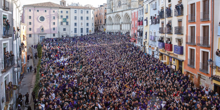 Cuenca cierra la madrugada de Viernes Santo con dos asistencias sanitarias y sin incidencias en el Punto Violeta