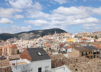 Cuenca en Marcha acusa al PP de “bloquear soluciones” mientras defiende los intereses especulativos en vivienda