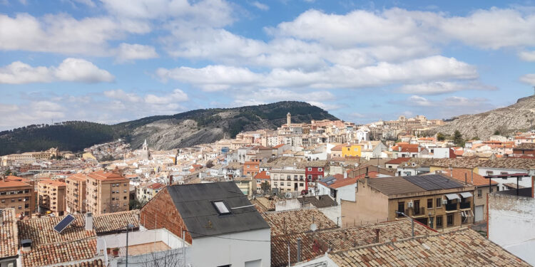 Cuenca en Marcha acusa al PP de “bloquear soluciones” mientras defiende los intereses especulativos en vivienda
