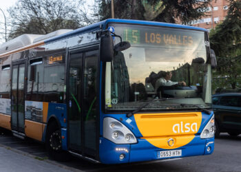El Ayuntamiento de Guadalajara refuerza la Línea 5 del transporte urbano con un autobús adicional y dos nuevos conductores