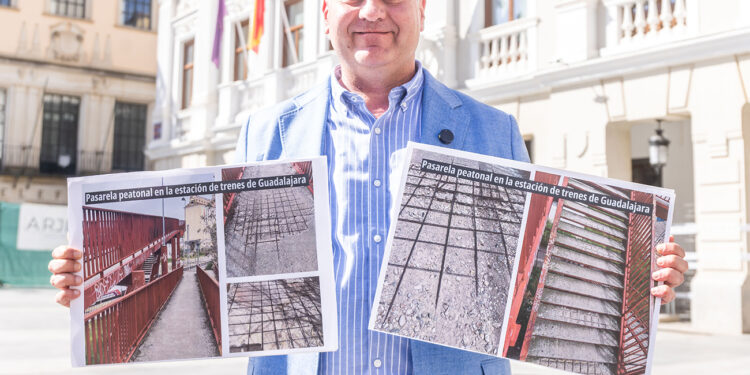 El Ayuntamiento exige a ADIF la reparación de la pasarela peatonal de la estación de ferrocarril de Guadalajara