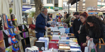 El Día del Libro vuelve a la Plaza de la Hispanidad este jueves 23 de abril