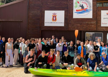 El piragüismo y sus beneficios vuelven a las aulas con la tercera edición del CanoeSchool