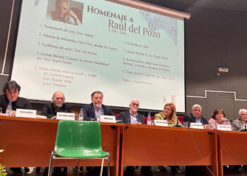 Emotivo homenaje a Raúl del Pozo en el que se ensalzó la figura del prestigioso periodista y escritor
