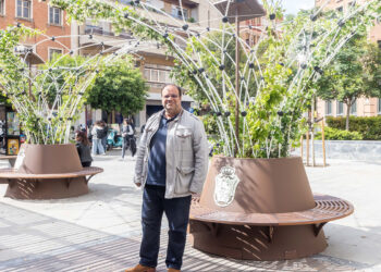 Guadalajara instala “corolas bioclimáticas” para crear refugios de sombra inteligentes