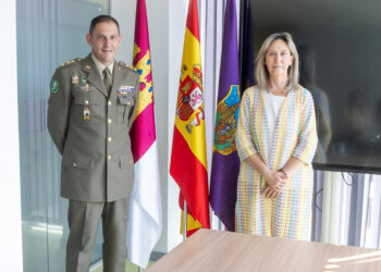Guarinos recibe al nuevo coronel jefe del Parque y Centro de Mantenimiento de Material de Ingenieros