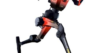 HONOR “D1”, el robot humanoide de HONOR, bate el récord mundial humano en la media maratón de 2026 de Pekín