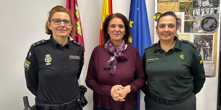 Hito histórico en Guadalajara dos mujeres lideran a la vez la Guardia Civil y la Policía Nacional