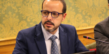 Juan Guadalajara denuncia la incapacidad manifiesta de Dolz con el POM tras no ser capaz ni de establecer un cronograma de plazos