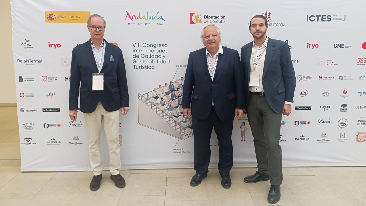 La Agrupación de Hostelería de Cuenca asiste al VIII Congreso Internacional de Calidad y Sostenibilidad Turística 2 La Agrupación de Hostelería de Cuenca asiste al VIII Congreso Internacional de Calidad y Sostenibilidad Turística