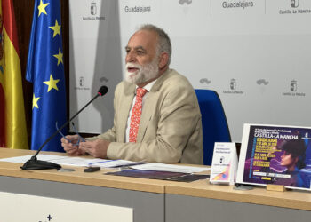 La Feria de FP, Artes Plásticas y Diseño se consolida con la presencia de 20 centros, 14 empresas, más de 3.000 estudiantes y 280 docentes