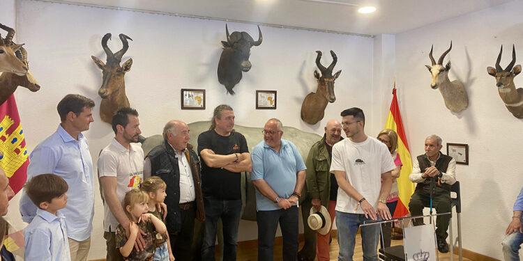 La Feria de la Caza de Illana abre sus puertas poniendo en valor la actividad cinegética de la mano de Eugenio de Mora e Ismael Tragacete