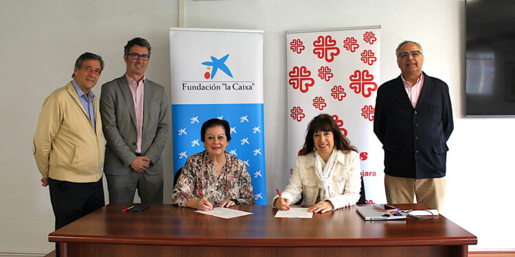 La Fundación la Caixa firma un convenio de colaboración con Cáritas Sigüenza-Guadalajara para cofinanciar el Centro de Atención Residencial Betania