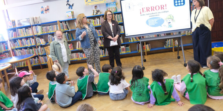La Junta celebra el compromiso financiero con las bibliotecas públicas “para convertirlas en unas de las más dinámicas, modernas y accesibles de España”