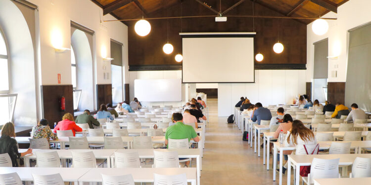 La Junta culmina este fin de semana las pruebas selectivas de la OPE 2023-2024, la mayor convocatoria de la historia del SESCAM