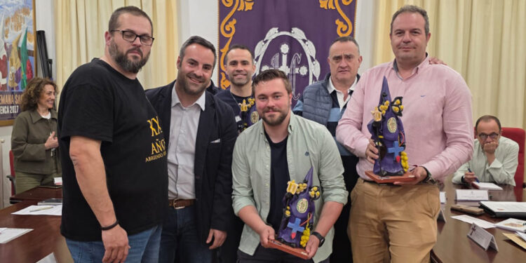 La Junta de Cofradías y la Hermandad de Donantes de Sangre entregan los premios de la II Cuaresma Solidaria