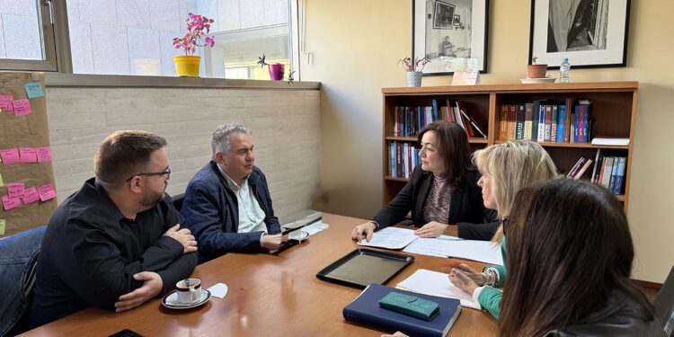 La Junta y la ONCE impulsarán actuaciones orientadas a garantizar la igualdad de oportunidades del alumnado con discapacidad visual