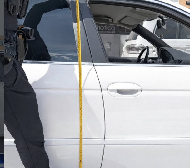 La Policía Local de Cuenca intercepta un vehículo con tres reformas ilegales escape, altura y separadores sin homologar