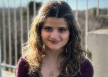 La autora conquense Lucía Mora publica su nueva novela Cualquier parecido con la ficción es pura realidad