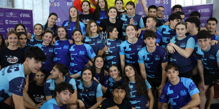 La cantera de Guadalajara hace historia un récord del mundo y seis de España para el Club Alcarreño de Salvamento