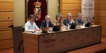 La directora de UNRWA España inaugura en Cuenca la campaña “Conoce la Agenda 2030” de la Fundación UCLM