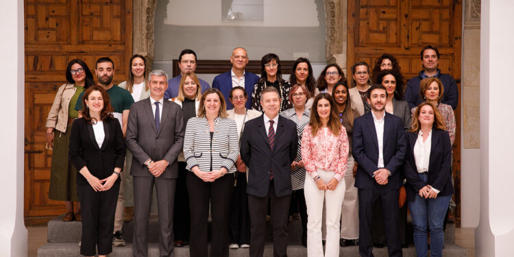 La nueva convocatoria del Programa de Retorno del Talento saldrá en el DOCM con una reorientación del incentivo al acompañamiento y la mejora de sus tres líneas