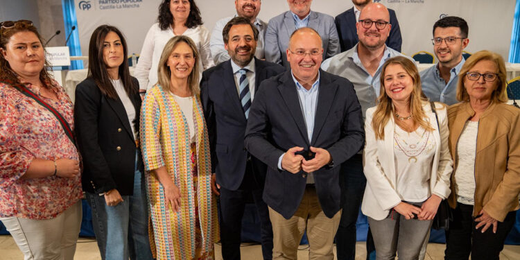 Lucas Castillo pone el foco en el municipalismo y urge al cambio político en España con Feijóo y en Castilla-La Mancha con Núñez