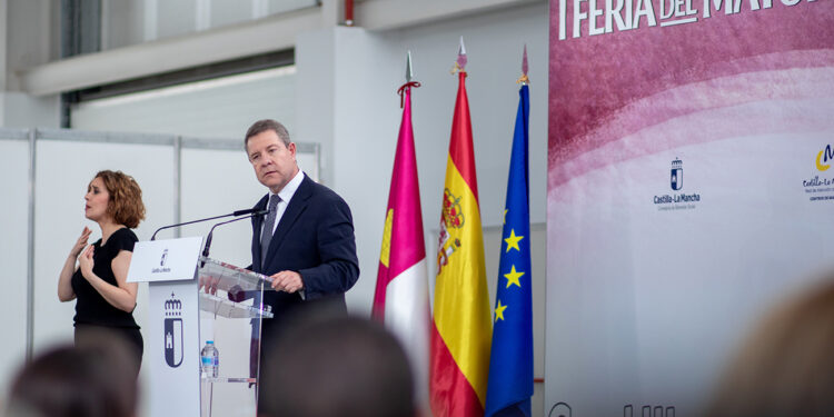 Page avanza que la Junta firmará la semana que viene el acuerdo para seguir ampliando la Ayuda a Domicilio en 660 municipios